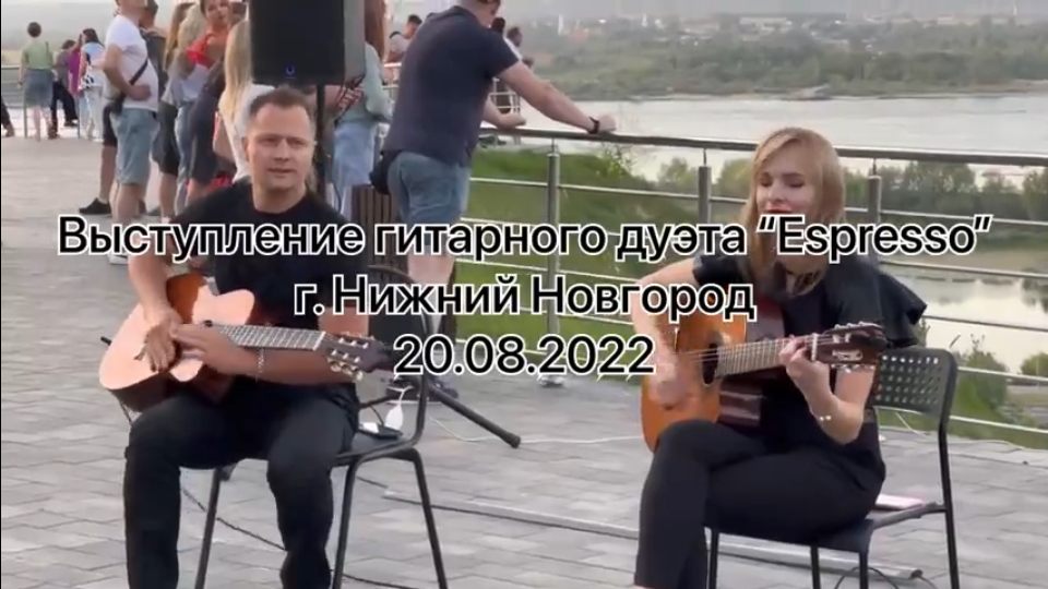 Выступление на колесе обозрения